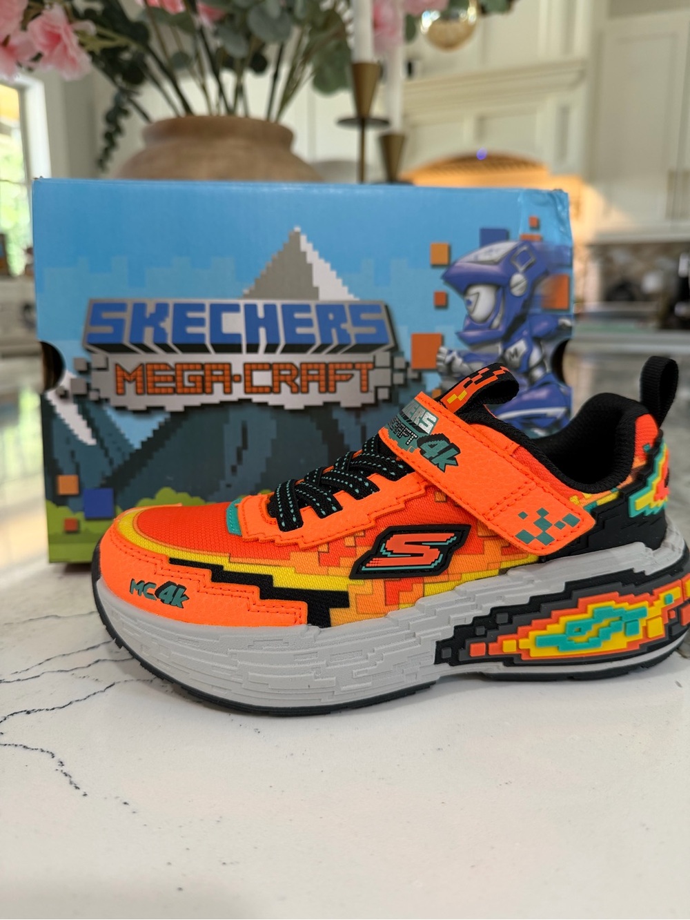 Adidas boy sneaker